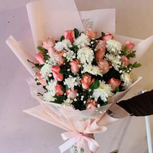 pink roses and baby breath bouquet