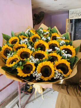 20 Sunflower Bouquet in karachi