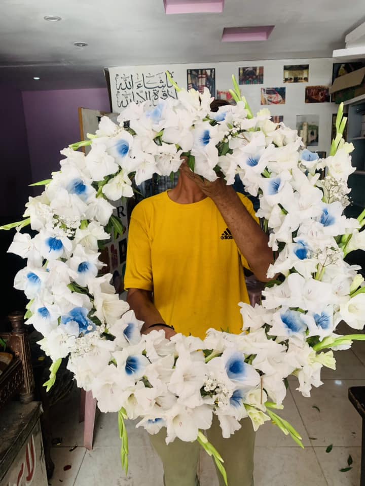 Funeral Flower Ring Wreath – Sympathy Tribute Bouquet Karachi