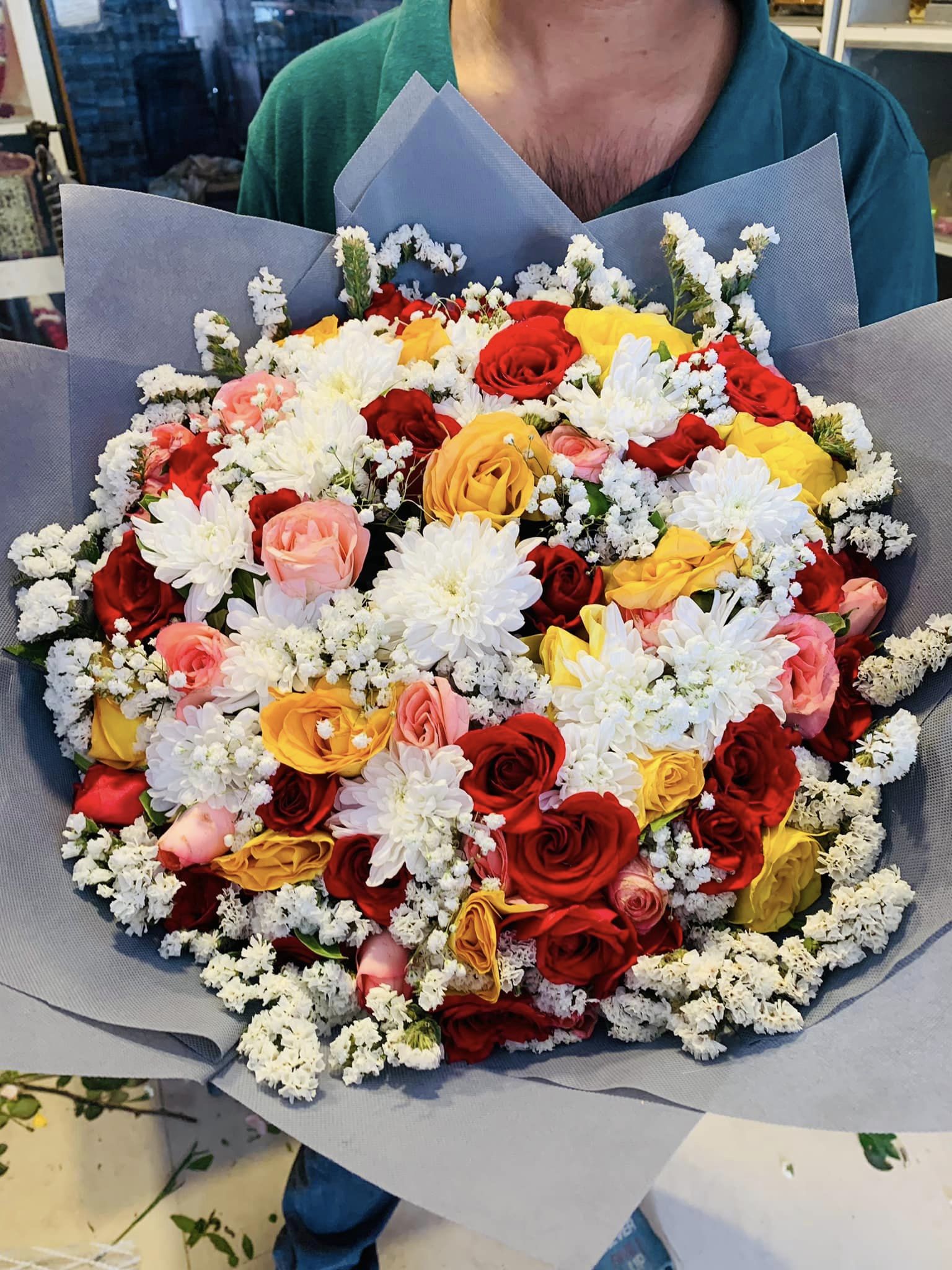 Birthday Multi Flowers Bouquet – Vibrant Mixed Blooms for Special Celebrations