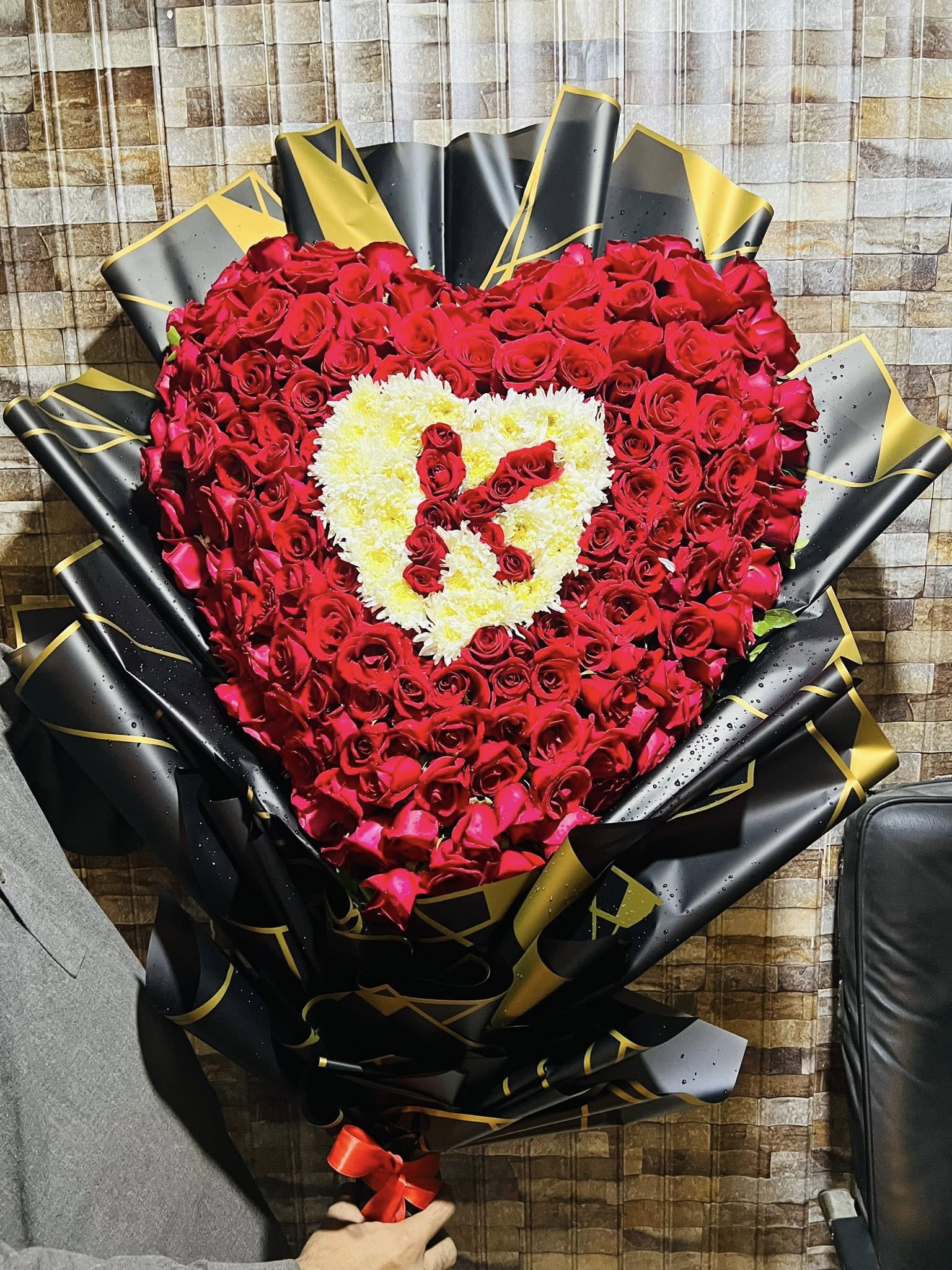 Red Roses Heart Shape Bouquet