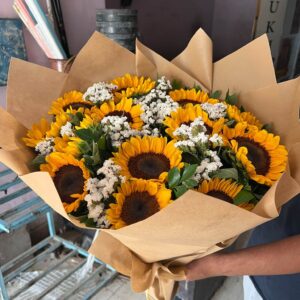 Fresh Sunflower Bouquet – Send Flowers to Pakistan