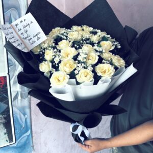 Elegant white roses bouquet for flower delivery in Karachi Pakistan